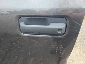 Manija de puerta exterior izquierda FORD PICKUP F150 15 16 17 18 19 20 - Imagen 1 de 1