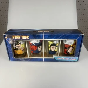 Juego de 4 vasos de pinta Star Trek 16 oz 2012 Kirk Spock Scotty McCoy - Imagen 1 de 5