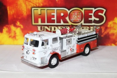 CORGI Heroes Under Fire Seagrave K Cab Baltimore, MD. Fire Department Engine 30 - Image 1 of 4