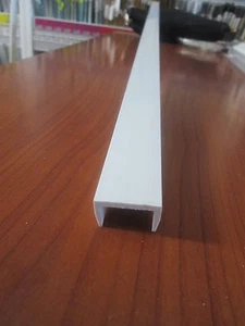 PROFILI IN PVC BIANCO AD U MM.12X10X12X1 DA MT. 2 - Imagen 1 de 1