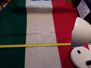 Bandiera Italia 64 cm X 55 cm ottima  - Foto 1 di 3