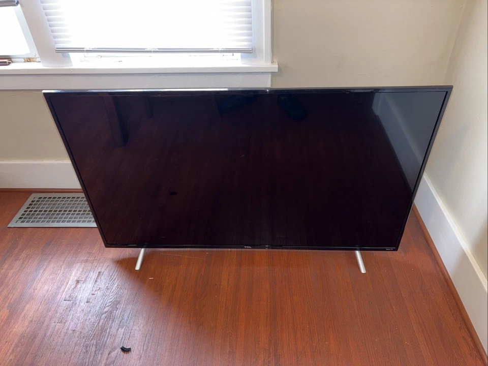 TCL 55S421 55" 4K LED Smart TV - Black - Image 1 of 3