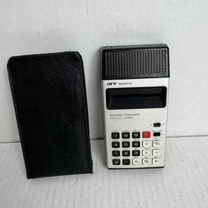 Vintage APF Mark 51 wissenschaftlicher Taschenrechner Made in Japan -LESEN- - Bild 1 von 8