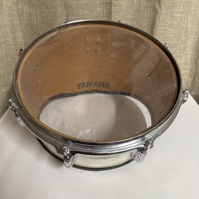 Single Yamaha Field Corps Marching Tenors Drums Toms Tom 13 MQ813U - Image 1 of 4