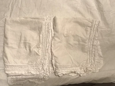 Edredón Simply Shabby Chic Queen y 2 fundas con inserciones de ganchillo Foto 1 de 4