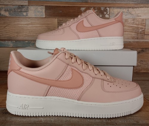 Scarpe rosa Nike Air Force 1 07 ESS' Oxford taglia W UK 9 EU 44 pelle 2022 nuove