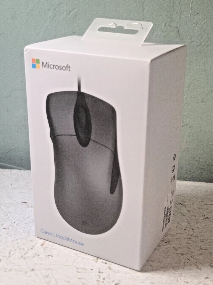 Microsoft Classic IntelliMouse 1833 Blue rack Technology 3-Customizable Buttons - Image 1 of 4
