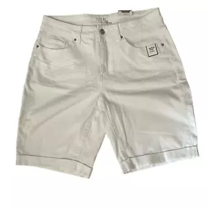 Time And Tru White Mid Rise Shorts Sz10 - Picture 1 of 3