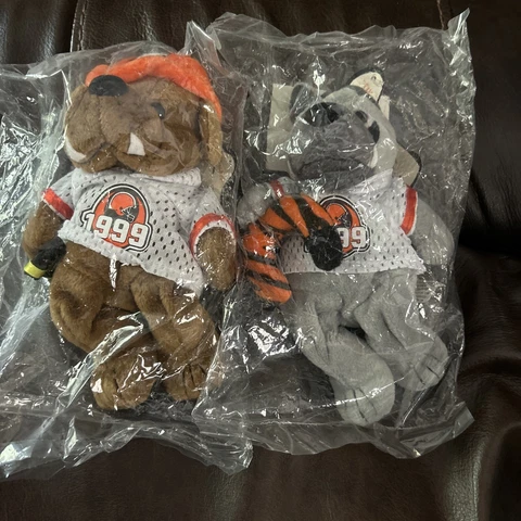 2 Pack Burger King Cool Beans 1999 Cleveland Browns Dawg Pound Crusher & TD Cover