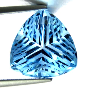15,35 Karat erstaunlicher handgeschnittener natürlicher Baby blauer Topas magischer Billionenschnitt - Bild 1 von 6