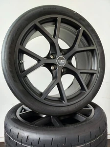 Ruedas de verano 245/35 265/30 R19 Audi RS 3 19" pulgadas 8Y0601025 BR / BS LT7 como nuevas - Imagen 1 de 4
