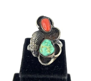 Vintage Southwestern Sterling Silver Turquoise Coral Gemstone Leaflet Ring Sz.10 - Picture 1 of 7