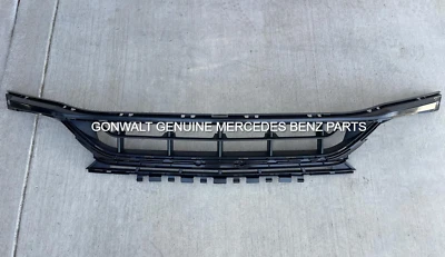 Parachoques delantero parrilla inferior central mercedes-benz c43 amg c63 amg 19-20 2058857904 Foto 1 de 3