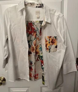 CHICOS Shirt Button Down Blouse White W/ Floral Pattern Size 1 Medium 8 NO IRON - Picture 1 of 6