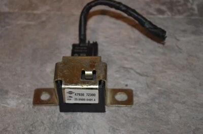 99 00 01 02 03 04 Nissan Xterra Frontier Deceleration ABS 47930 7Z300 G Sensor - Image 1 of 2