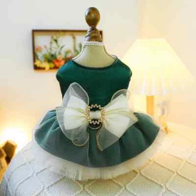 Ropa para mascotas Falda Gato Perro Primavera Verano Verde Camiseta sin mangas Lazo Princesa Vestido Foto 1 de 4