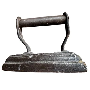 Vintage clothes cast iron press door stopper bookend paperweight - Picture 1 of 6