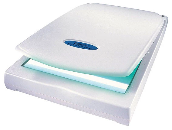 SCANNER MUSTEK 1200 UB PLUS GRADO B+ - Immagine 1 di 1