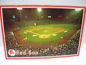 Postal de colección juego nocturno de los Medias Rojas Fenway Park Boston Massachusetts sin publicar - Imagen 1 de 2
