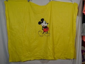 Disney Mickey Mouse stehender Regenponcho gelb Erwachsene - Bild 1 von 5