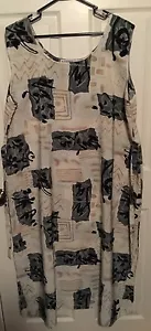 LOOKING GOOD PLUS WOMANS DRESS - PLUS SIZE 1X/2X GEOMETRIC PRINT - SLEEVELESS - Imagen 1 de 5