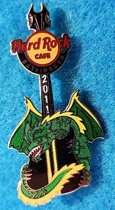 GATLINBURG USA HRC GREEN DRAGON BEAST BLACK GUITAR 2011 Hard Rock Cafe PIN LE - Bild 1 von 1