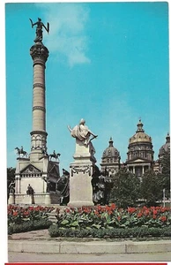 IOWA STATE CAPITOL GROUNDS Capital Soldier Sailor Monument Des Moines  Postcard - Picture 1 of 1