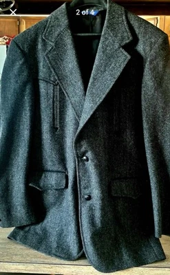 MENS Pendleton Dark  Gray Blazer 40 Long - Image 1 of 4