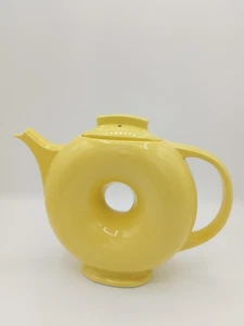 Tetera Hall Classics amarilla donut - Imagen 1 de 11