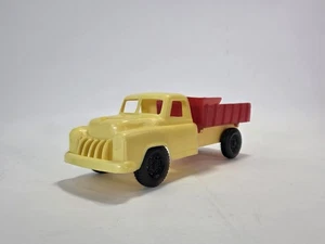Camión de volteo de plástico vintage Tico Toys - Imagen 1 de 11