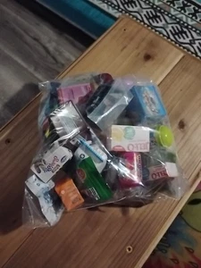 Large Lot Of Shopkins - Picture 1 of 6