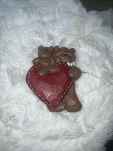 Vintage Midwest of Cannon Falls Eddie Walker 2 Bears Cub On Heart Ornament NWT - Picture 1 of 7