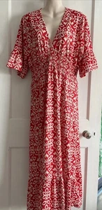 STUNNING RED AND WHITE MAXI DRESS IN SOFT JERSEY.. Size Large - Picture 1 of 9