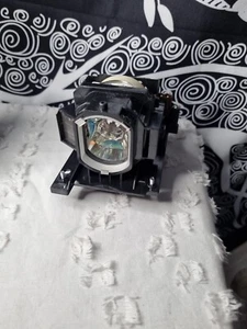 V7 245 W Projector Lamp for DUKANE, Hitachi, infocus, 3m VPL2367 - Picture 1 of 8