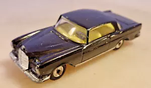 Corgi Toys 230 Mercedes-Benz 220SE Coupe Modellauto Diecast 1:43 - Bild 1 von 7