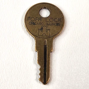FORT LOCK CO Chicago Illinois 54G 80 Key Brass Vintage - Picture 1 of 5