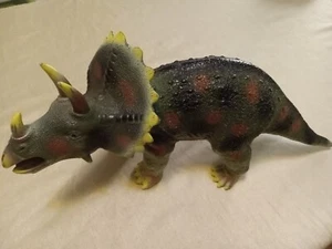 Toys R Us Maidenhead TRICERATOPS Rubber Dinosaur - Picture 1 of 6
