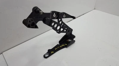 Trunk Lid Hinge Right Passenger Side 2005 06 07 08 09 Mercedes Benz CLK350 - Image 1 of 4