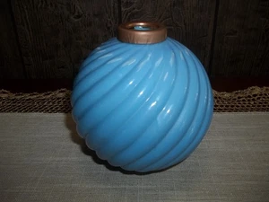 Original Antiguo Huevo Robins Azul Claro Remolino Leche Vidrio Relámpago Bola - Imagen 1 de 8