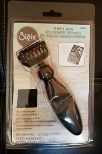 Sizzix Die Brush and Foam Pad New - Picture 1 of 2