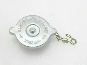 Tapa del radiador International Tractor 395 485 495 585 595 674 685 784 895 - Imagen 1 de 3