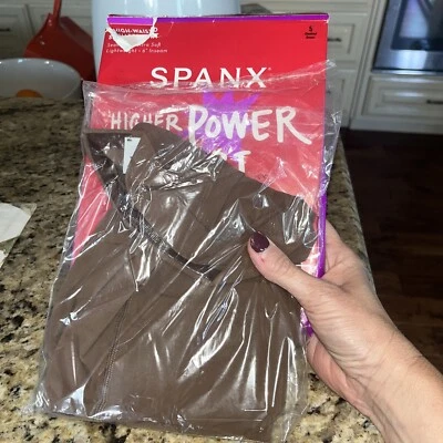 Spanx Women's Higher Power Shorts -Chesnut Brown Small - Image 1 of 3