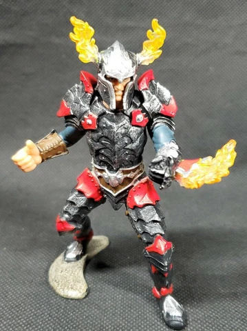 Schleich Eldrador Dragon Knight 70122 2014 NO WEAPONS Mint Flame Soldier Cover