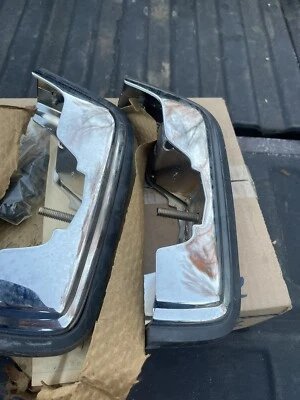 Pontiac Bonneville Front Bumper Guards 989263 NOS 1974-76 - Image 1 of 4