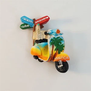 Málaga Imán Nevera Frigorífico Pegatina Hogar Decoración Resina España Recuerdo Regalo - Imagen 1 de 4