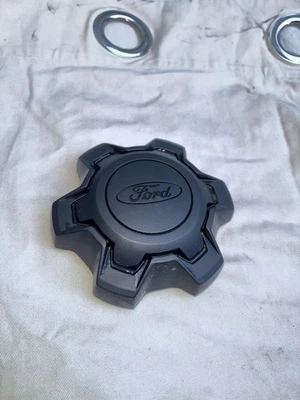 Tapacubos centrales OEM FORD RANGER 2019-2023 - 7,0 X 16" - AB3Z-1130-D Foto 1 de 4