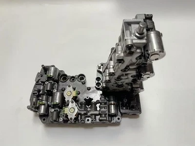 Cuerpo de válvula de transmisión de embrague WD de 7 velocidades 0B5 DL501 para 08-11 AUDI A4 A5 A6 A7 Q5 Foto 1 de 4
