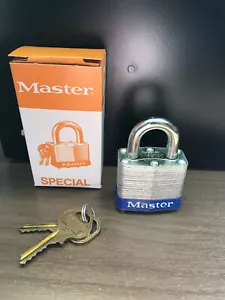 Candado de acero laminado Master Lock #31, KA, llave #10L289 - Imagen 1 de 3
