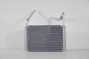 A/C Evaporator Core fits 1978-1991 Chevrolet C10 Suburban,C20 Suburban,K10 Subur - Picture 1 of 2
