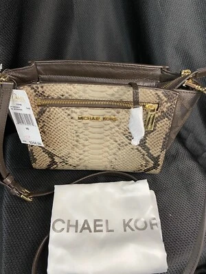 Michael Kors Sophie Medium Messenger New With Tags - Image 1 of 4